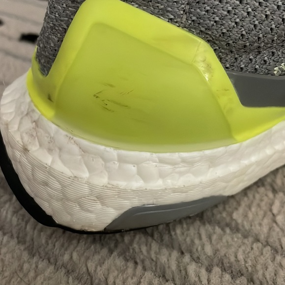 Adidas Ultraboost - Picture 5 of 5